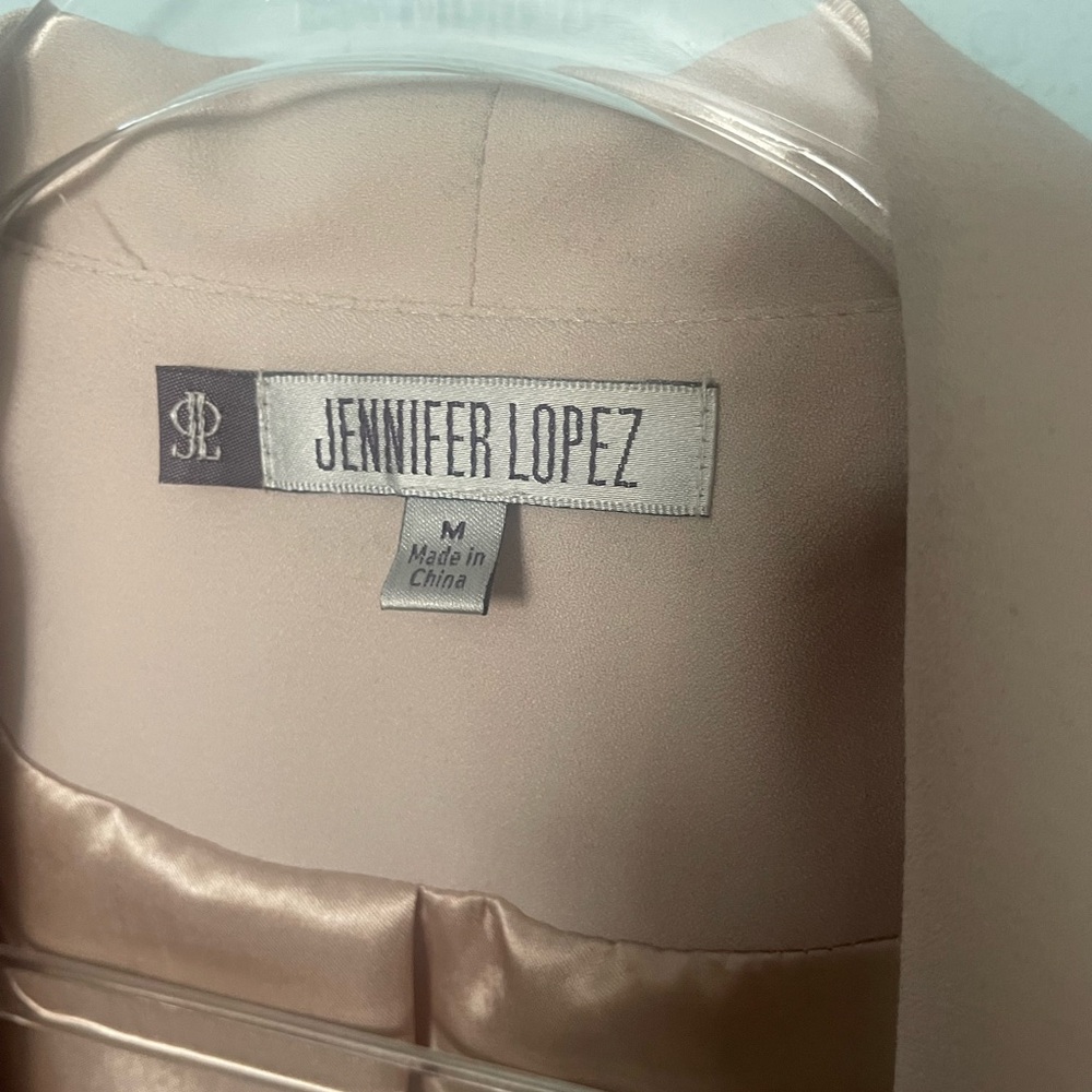 Blazer - Picture 6 of 10